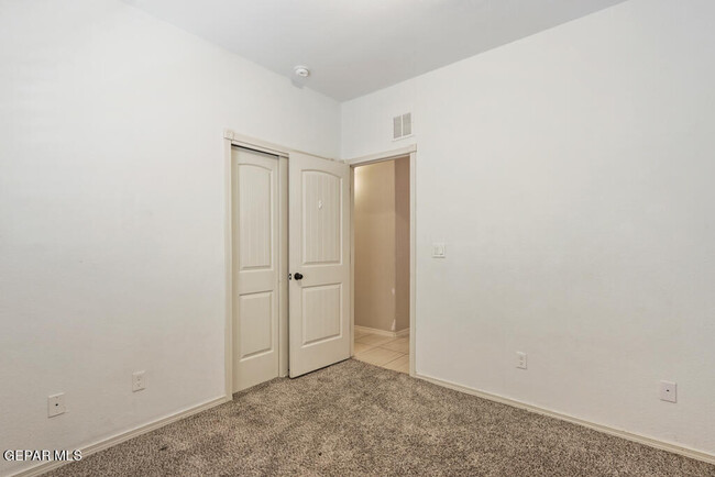 Building Photo - 14729 Oldenberg Ct