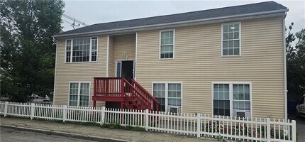 Building Photo - 80 Unit St