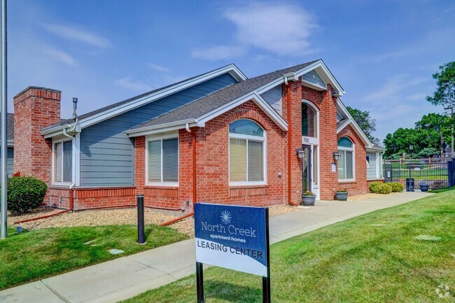 Building Photo - North Creek Apartments