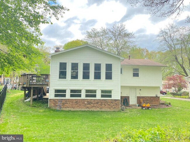 Building Photo - 7705 Carrleigh Pkwy