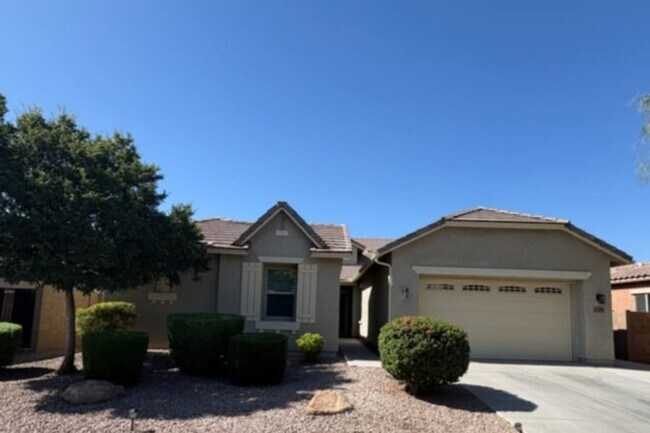 Primary Photo - Stunning Single-Level Home with Pool, Outd...