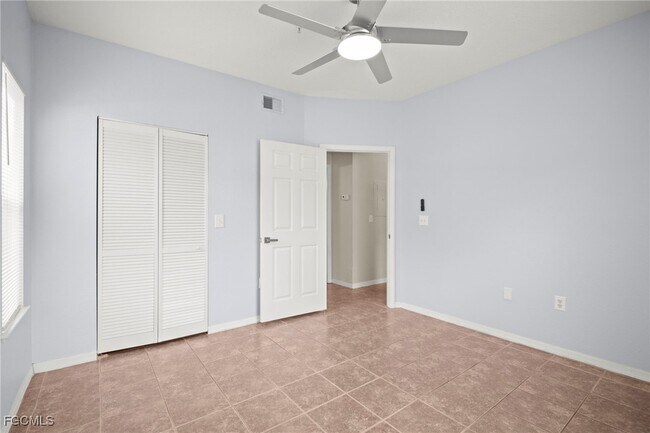 Building Photo - 11511 Villa Grand