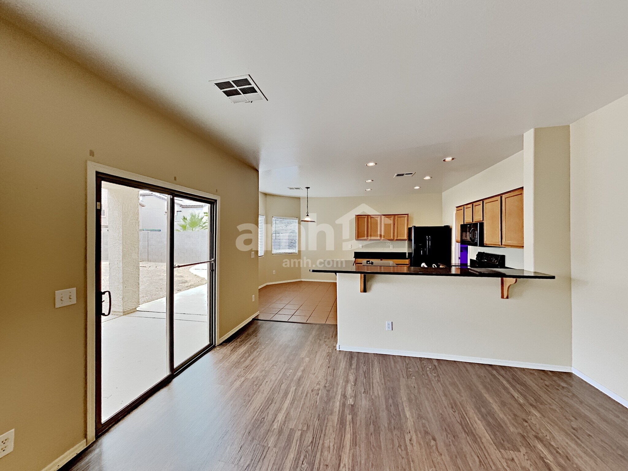 Building Photo - 15421 N 169th Ln