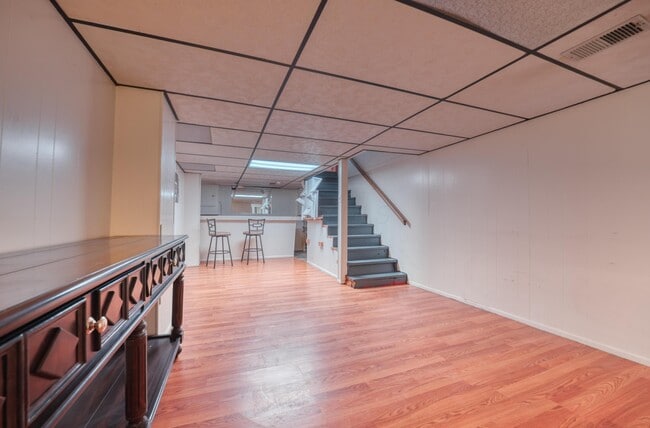 Building Photo - 3088 Ontario St