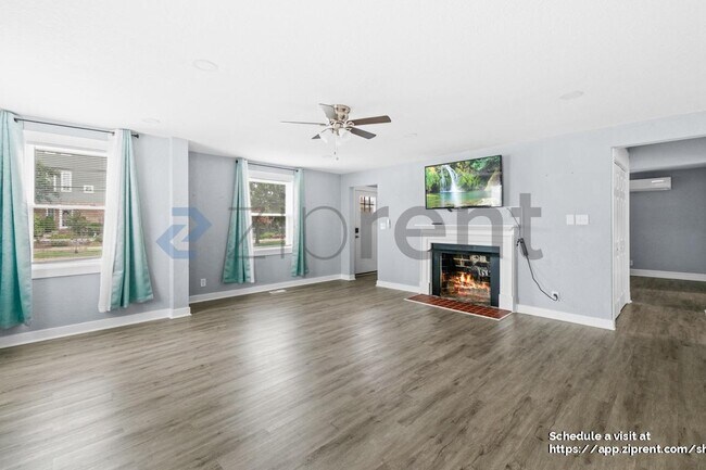 Building Photo - 965 W Ocean View Ave