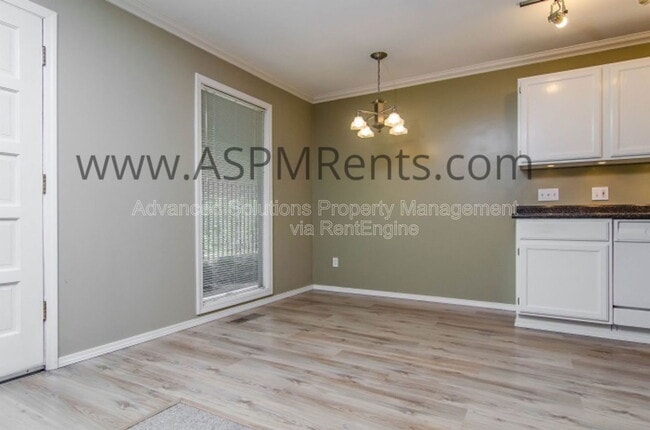 Building Photo - 2730 S 1100 E