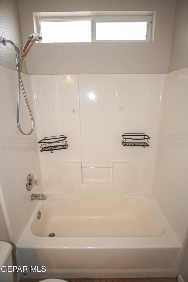 Building Photo - 6977 Jericho Tree Dr