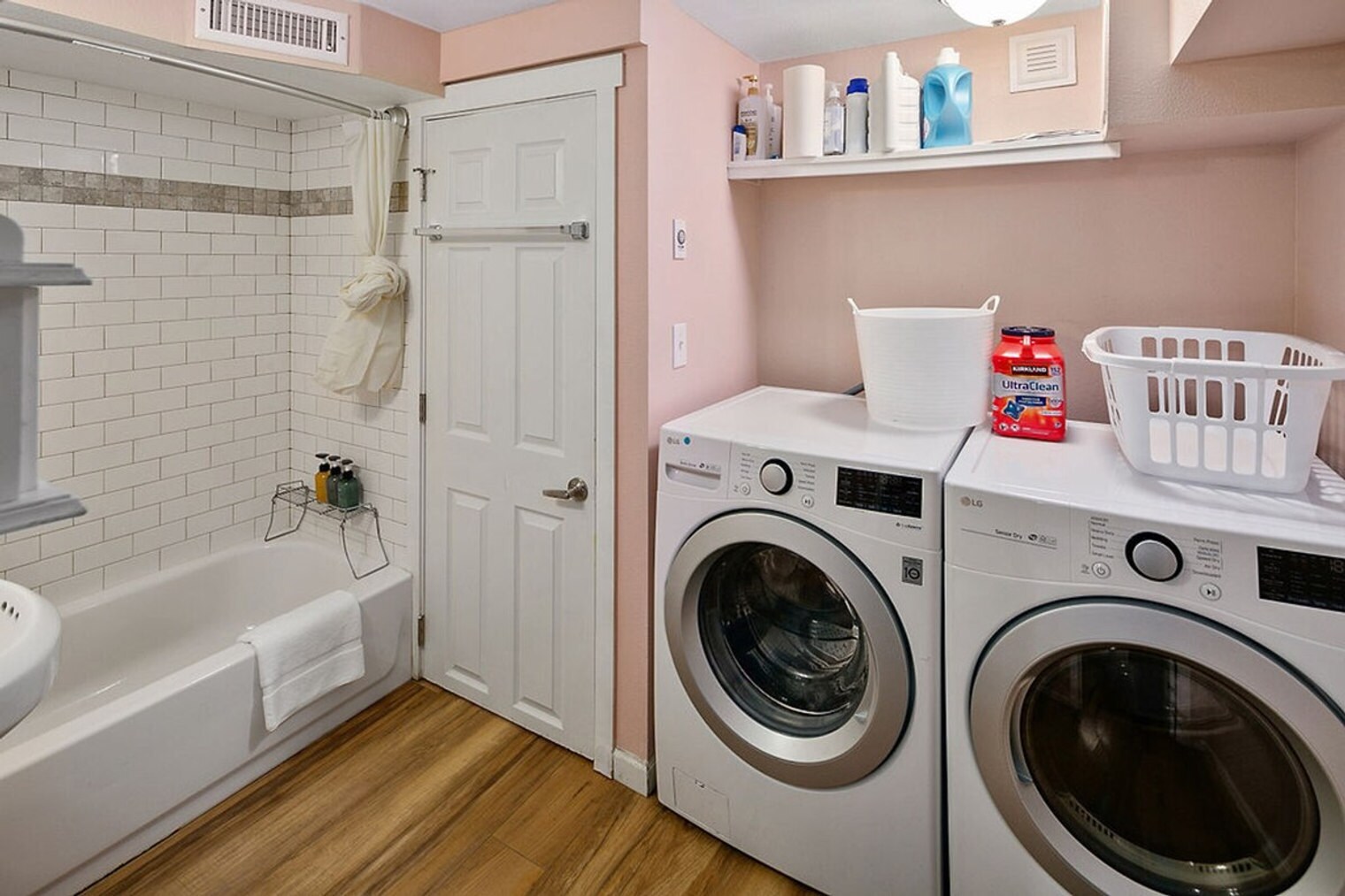 Building Photo - 3524 NE 147th St