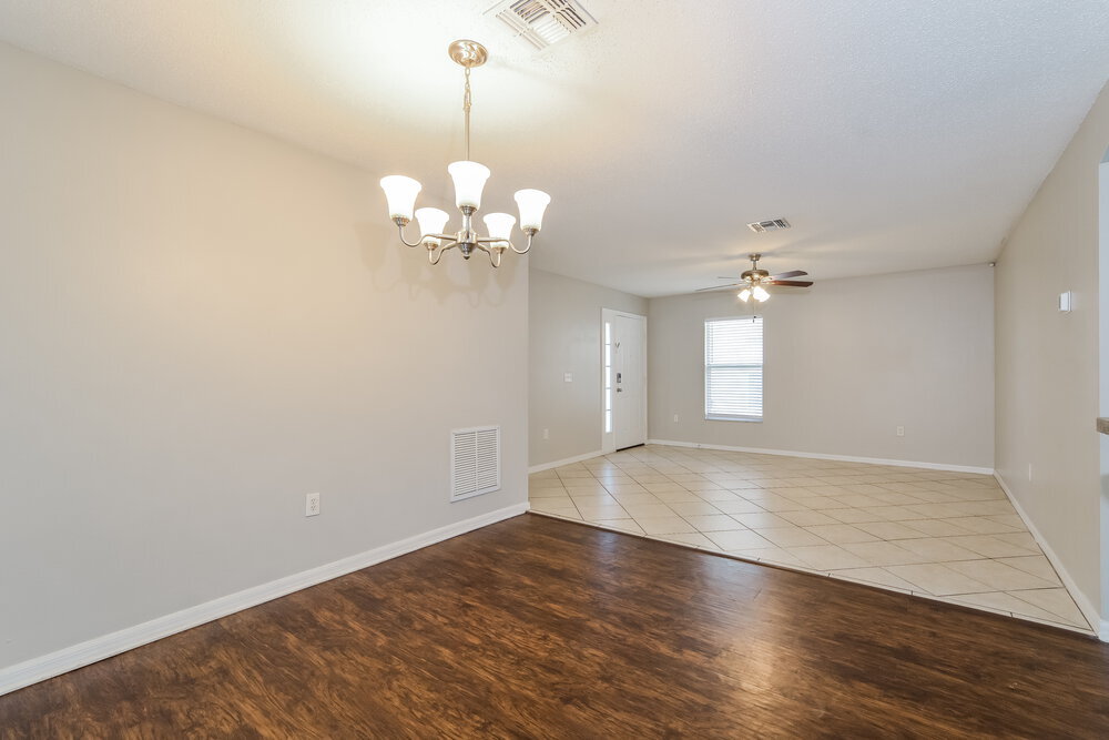 Building Photo - 221 Owenshire Cir