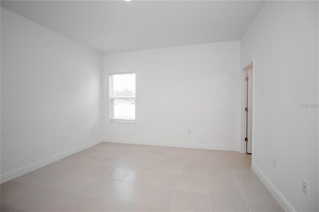 Building Photo - 483 Marion Oaks Blvd