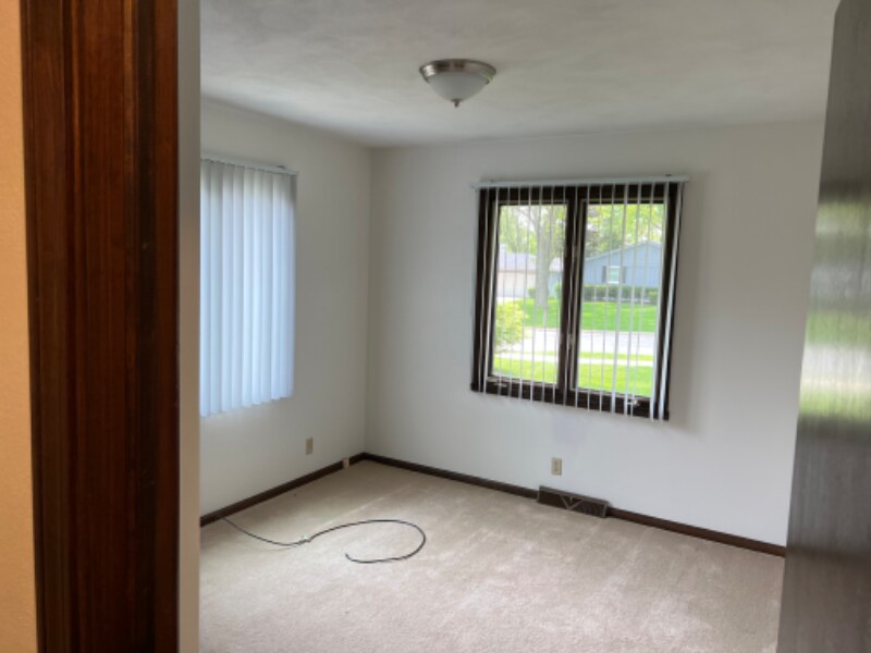 Building Photo - 5626 Pepper Dr