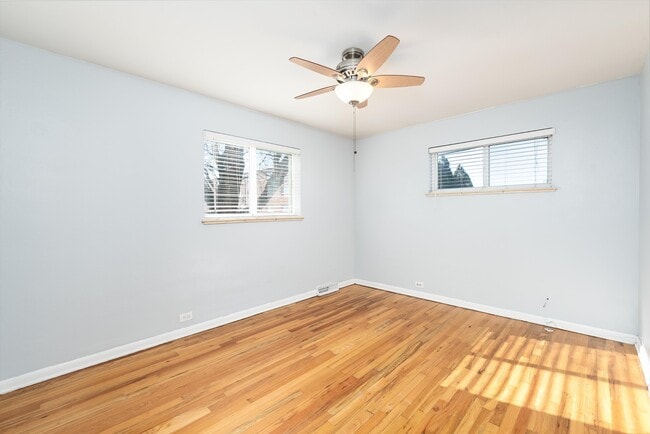 Building Photo - 8989 E 12th Ave