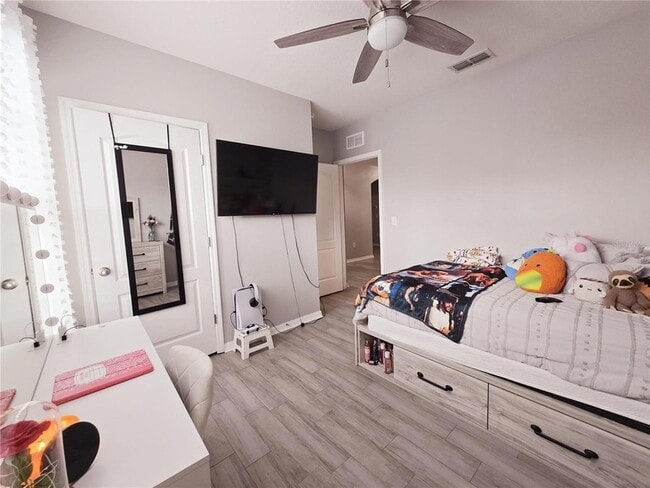 Building Photo - 3180 Royal Tern Dr