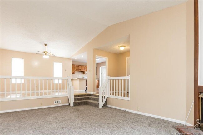 Building Photo - 100 Lewiston Ct