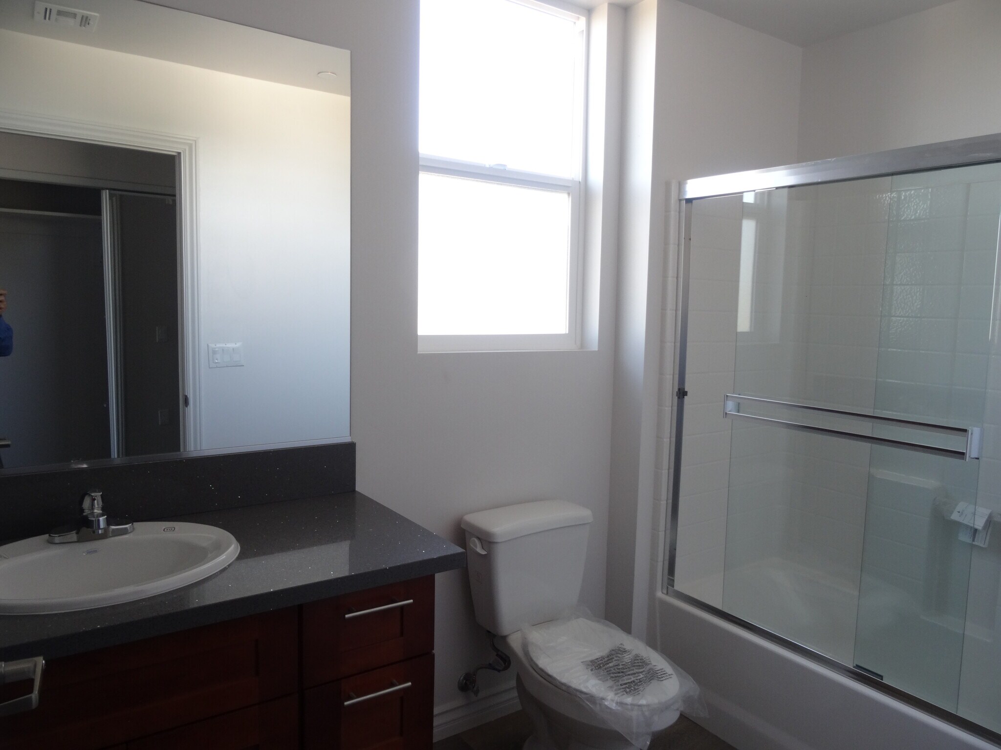 Building Photo - 18711 Sherman Way