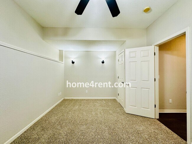 Building Photo - 14236 W 153rd St