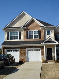 Building Photo - 802 Braemar Creek