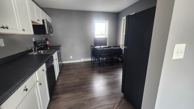 Kitchen - 40 Northern Dr