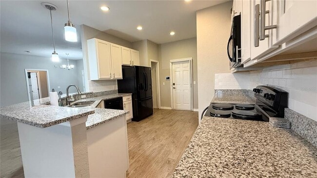 Building Photo - 5432 Hogan Ln