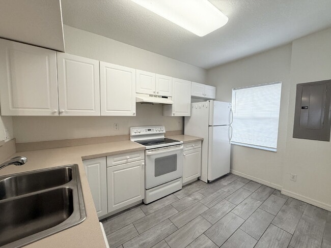 Building Photo - 4330 Har Paul Cir