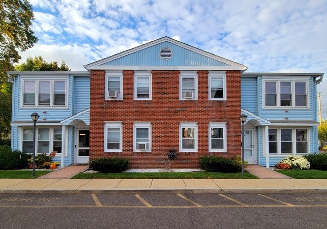 Building Photo - 50 Athens Ct