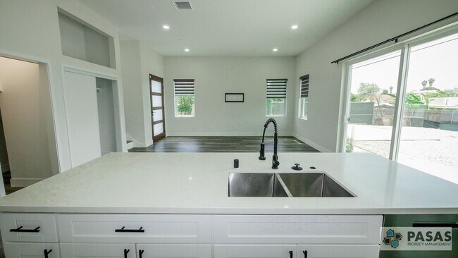 Building Photo - Newly Built Solar-Powered Home!