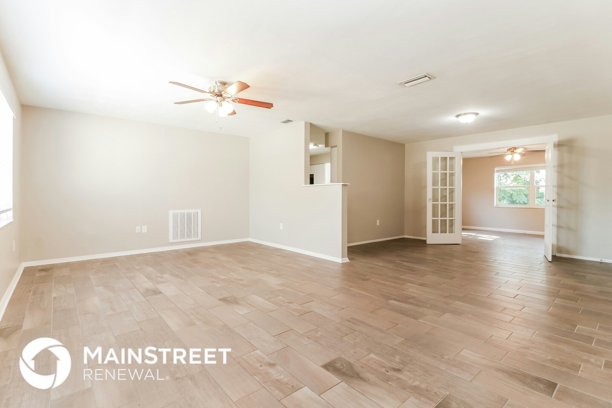 Building Photo - 7525 Foxbloom Dr