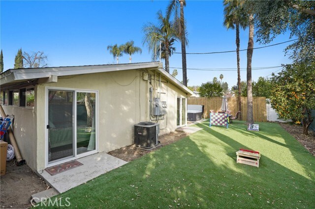 Building Photo - 6440 Jumilla Ave