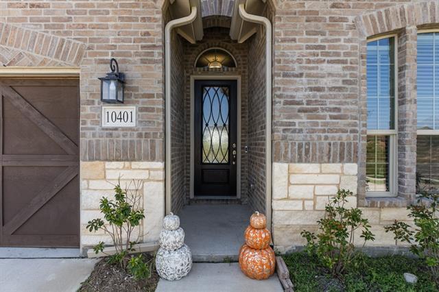 Building Photo - 10401 Trail Ridge Dr