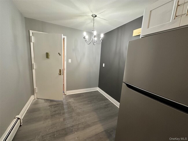 Building Photo - 18-16 Bell Blvd