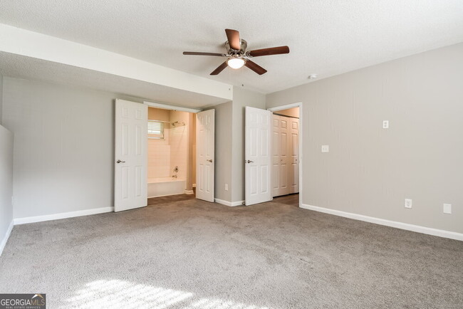 Building Photo - 6609 Swift Creek Rd