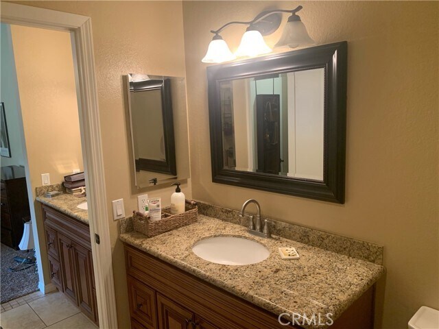 Building Photo - 3728 Live Oak Dr