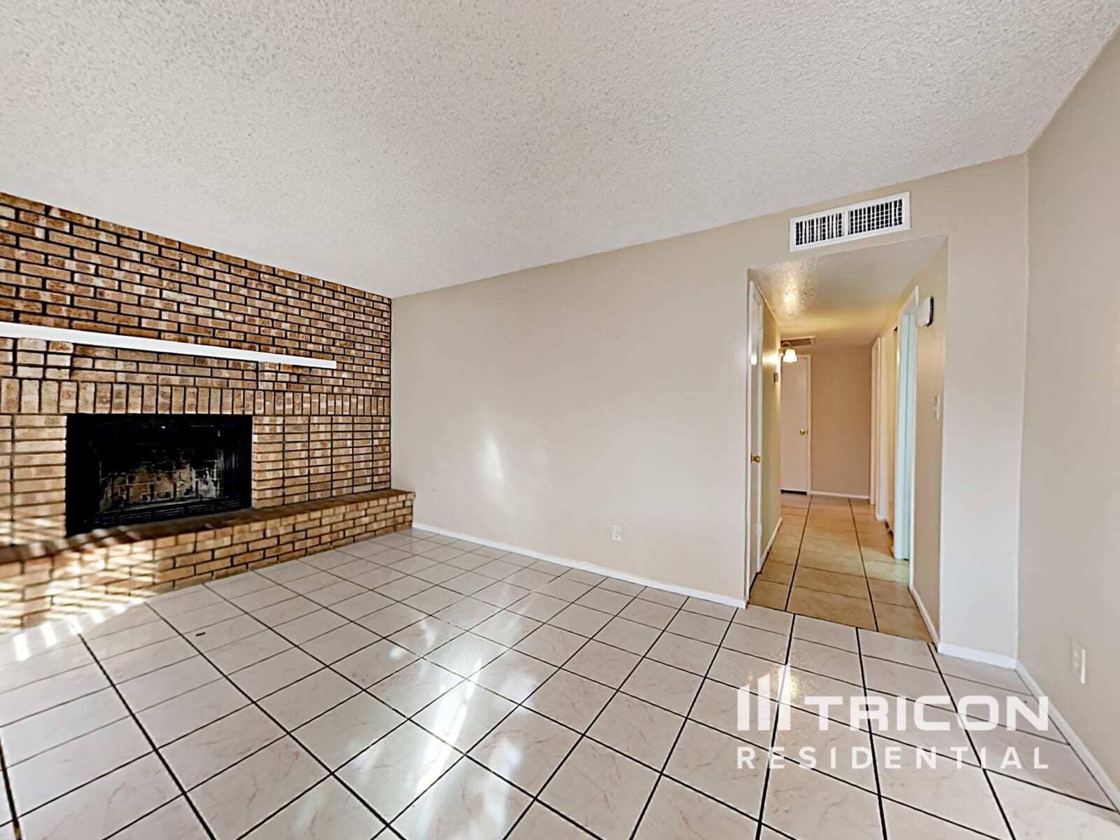 Building Photo - 3032 N 79th Ln