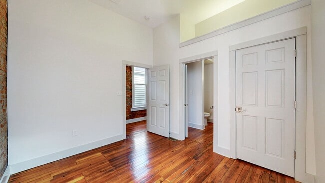 Building Photo - 3-Bedroom/2 Bath Home for Rent in Shelby Park