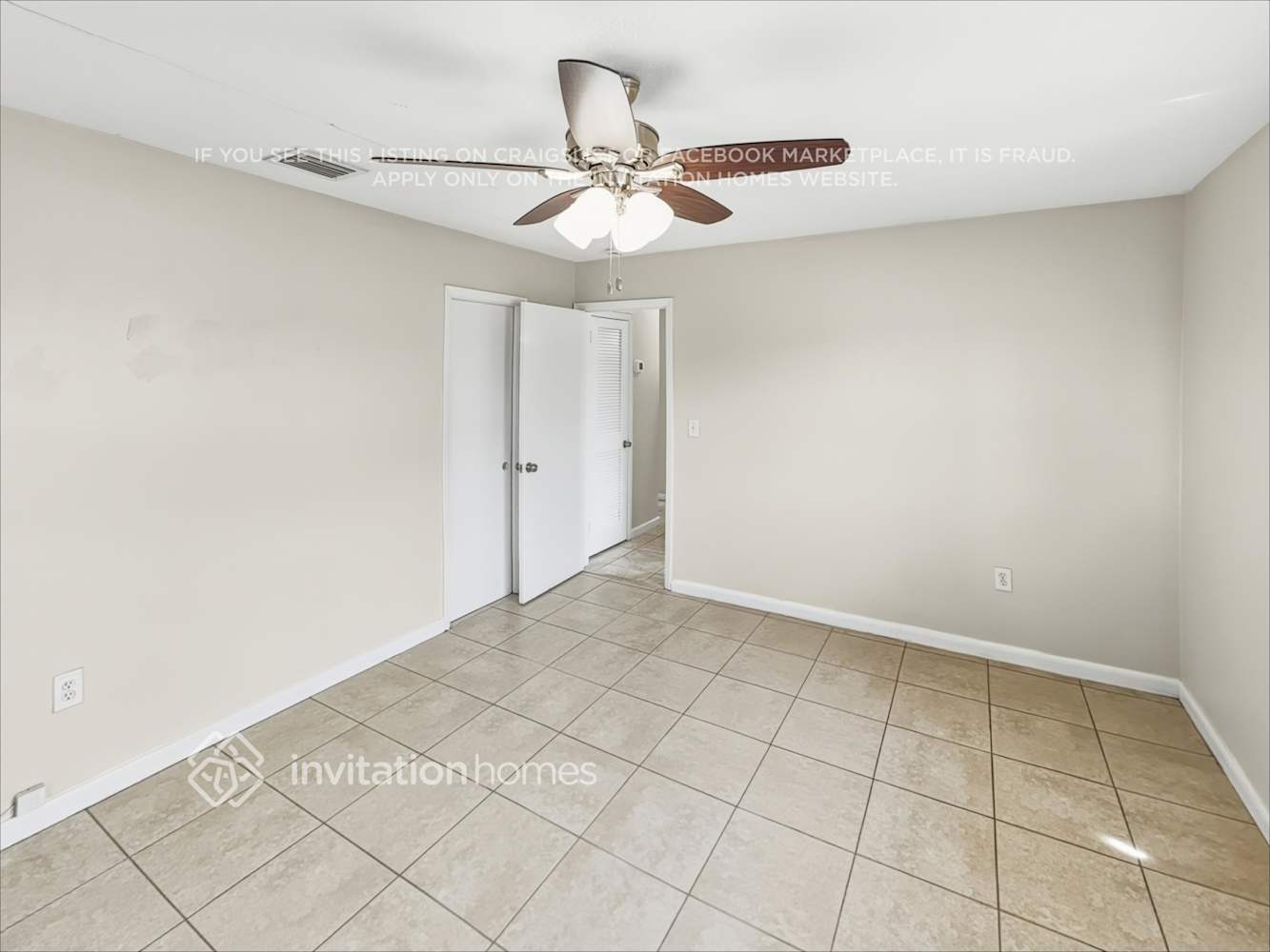 Building Photo - 1270 NW 196th St