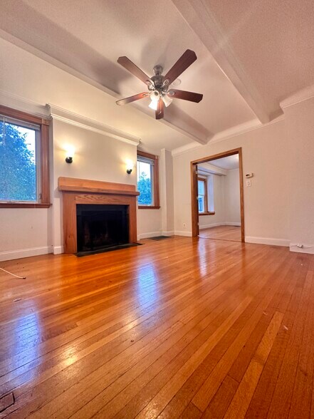Building Photo - 111 Longwood Ave