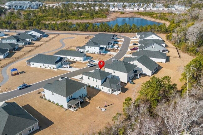 Building Photo - 2048 Copper Crk Lp