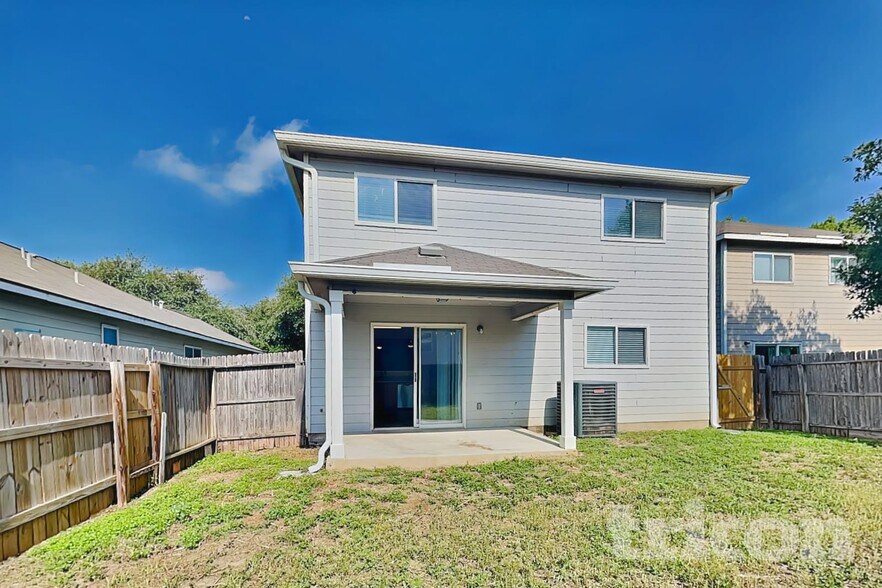 Building Photo - 8230 Deer Creek Run