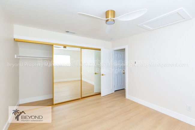 Building Photo - 8987 Jade Coast Ln