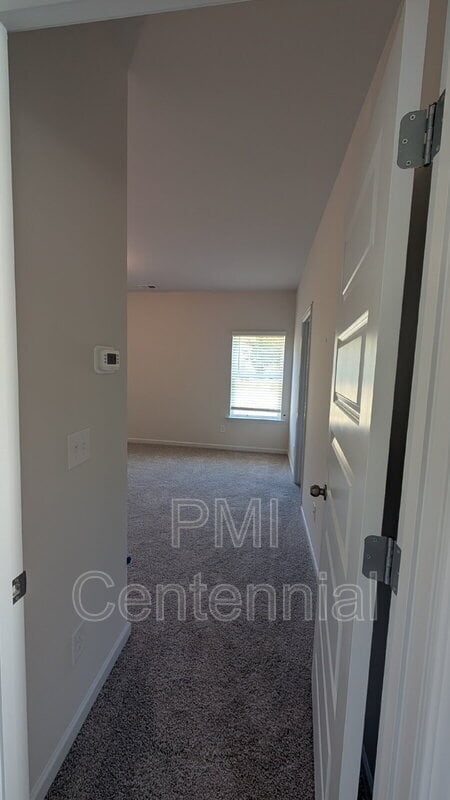 Building Photo - 4 Haven Dr