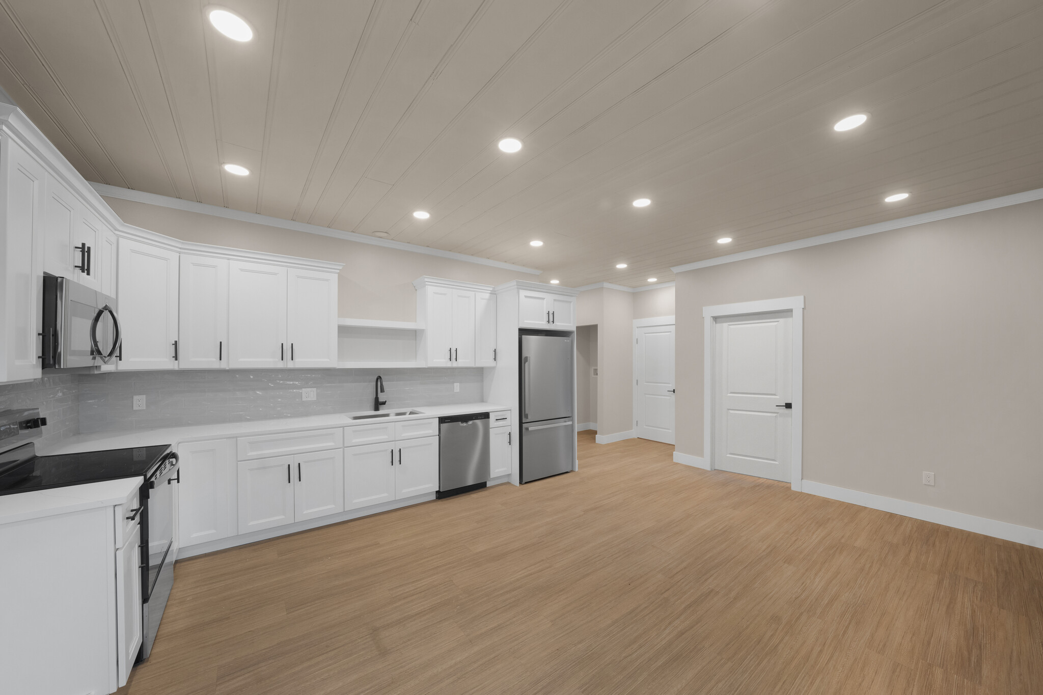 Building Photo - 71 Dreamland Park Dr