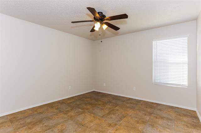 Building Photo - 2109 Doecrest Dr