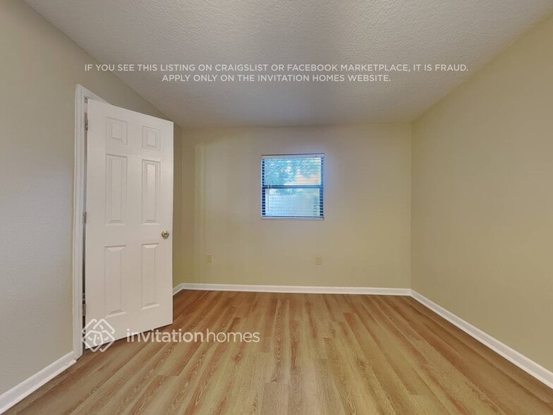 Building Photo - 4113 E Okara Rd
