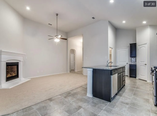 Building Photo - 15720 Prairie Grass Ln