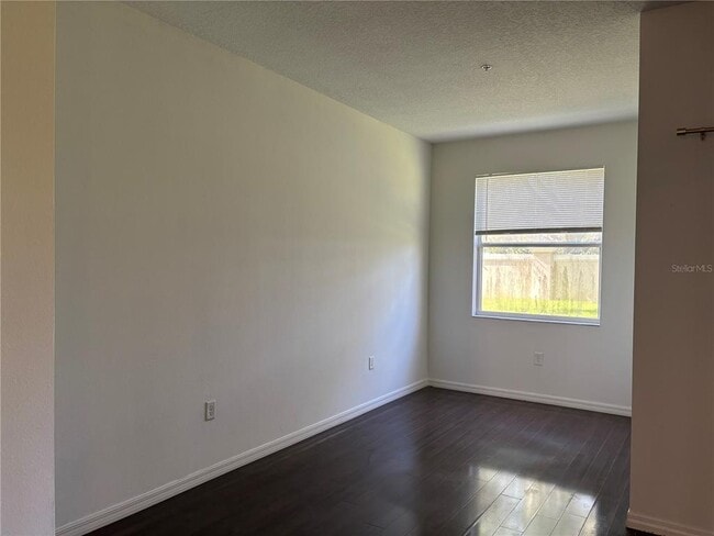 Building Photo - 3429 Parkridge Cir