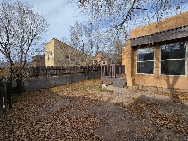 Building Photo - 157 Calle Don Jose