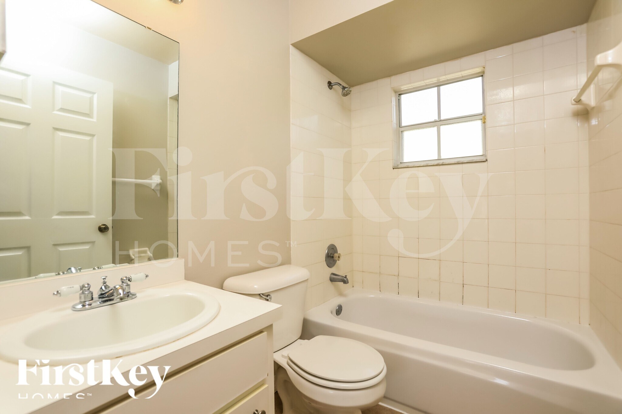 Building Photo - 2059 Gallagher Ave