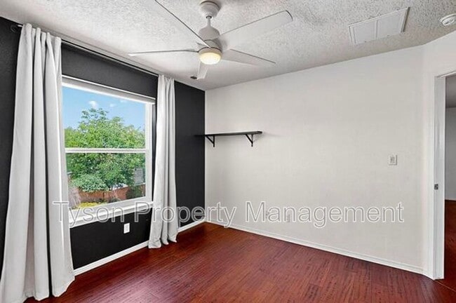Building Photo - 10527 Brookville St NW