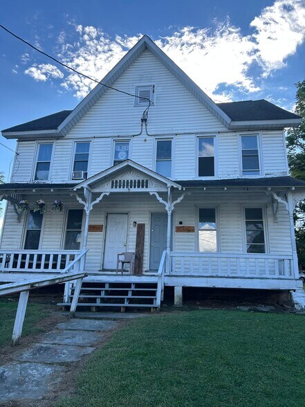Front entrance - 31 N Fairview St