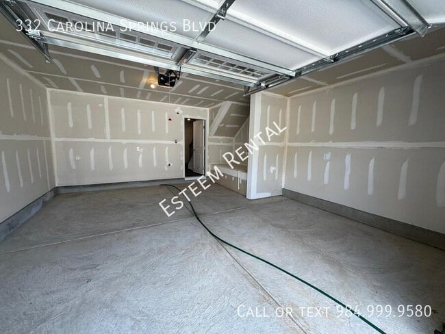Building Photo - 332 Carolina Spgs Blvd